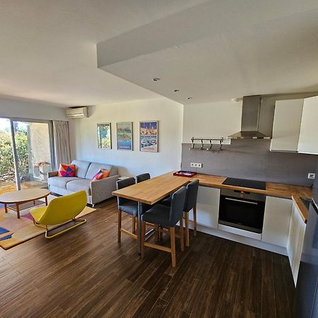 Appartement Golf De Valescure Avec Jardin Saint-Raphaël Esterno foto